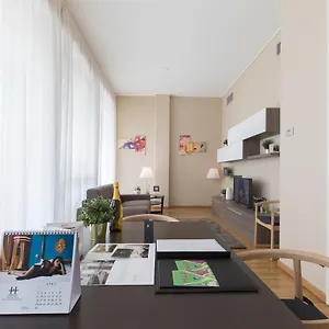 Lägenhet Hemeras Boutique Homes - Design Near Duomo Cathedral, Milano
